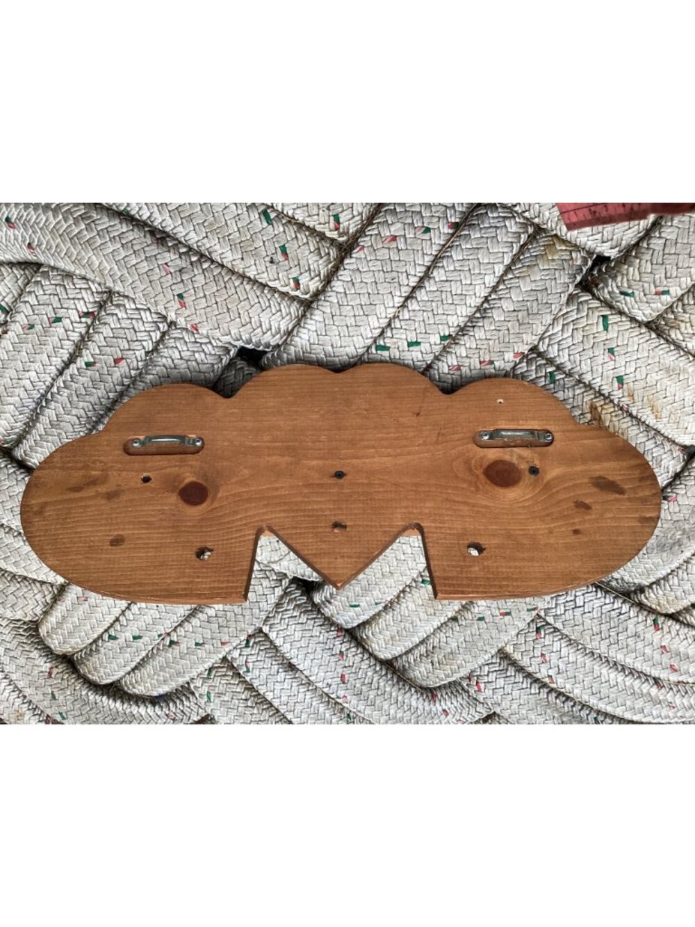 Heart-Shaped Wooden Wall Shelf With Rustic Finish - 16"x8" - Wall-Mounted Storag - Picture 2 of 6